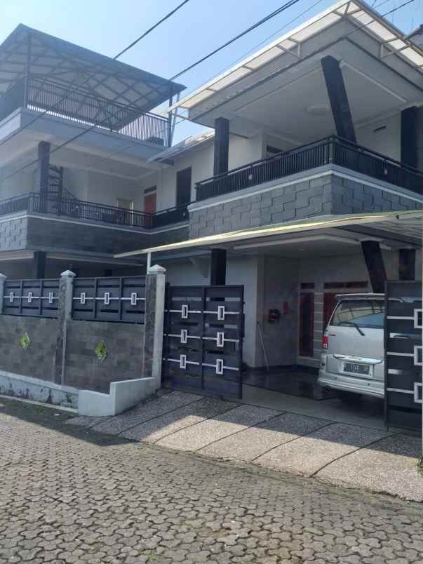 dijual rumah cipanas cianjur