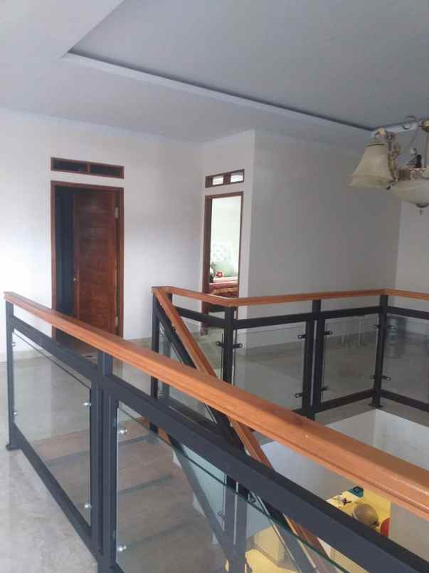 dijual rumah cipanas cianjur
