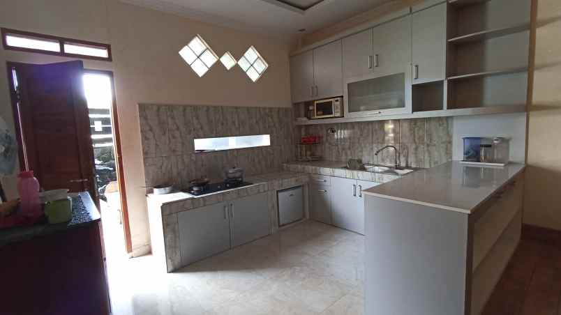 dijual rumah cipanas cianjur