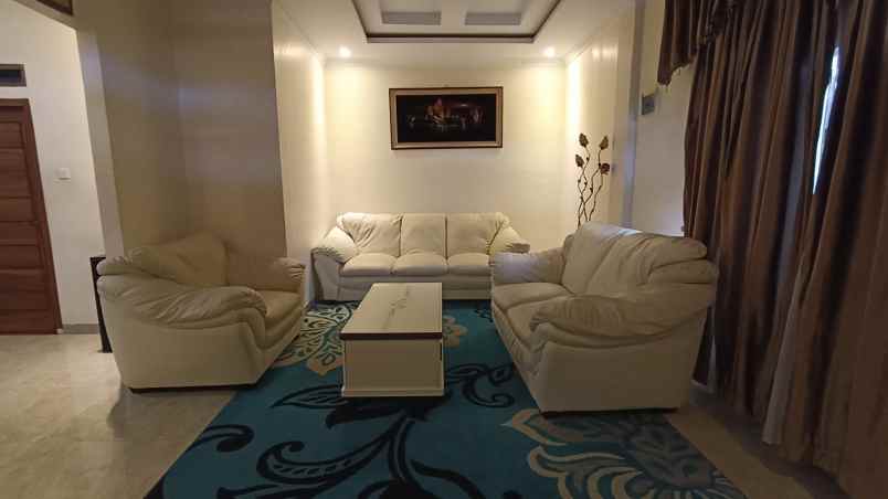 dijual rumah cipanas cianjur