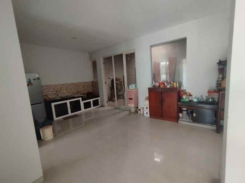 dijual rumah citraland greenlake