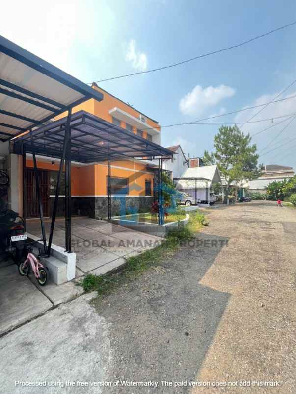 dijual rumah ciwaruga