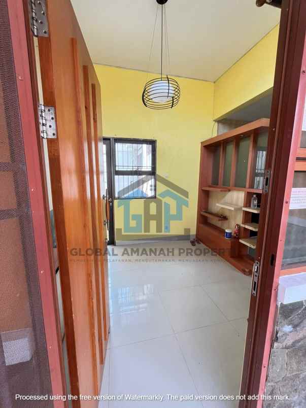 dijual rumah ciwaruga