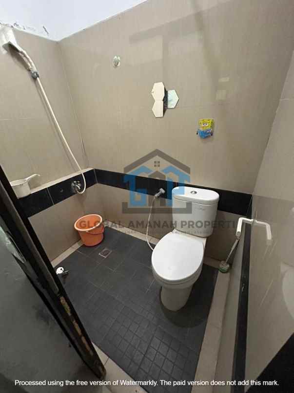dijual rumah ciwaruga