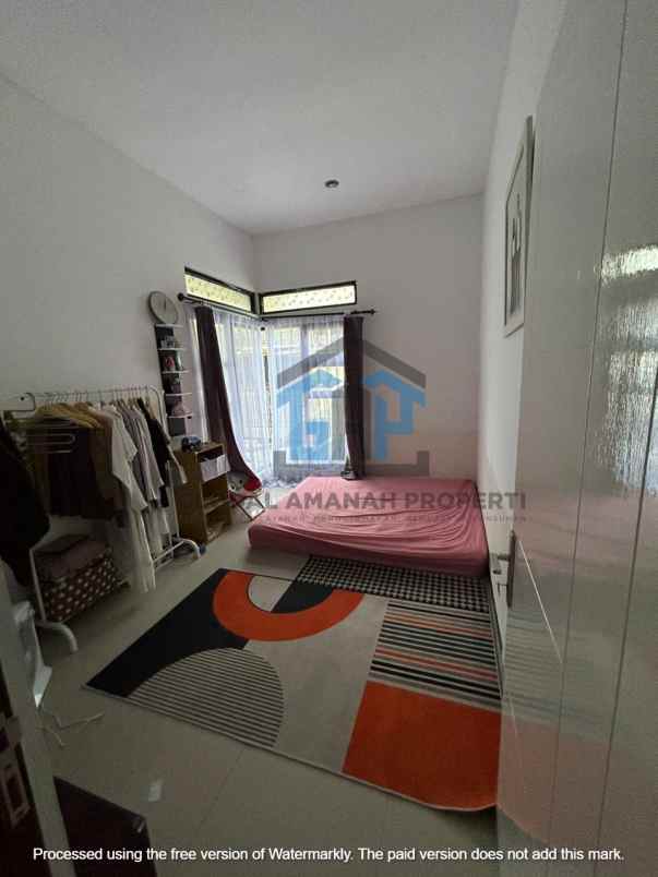 dijual rumah ciwaruga