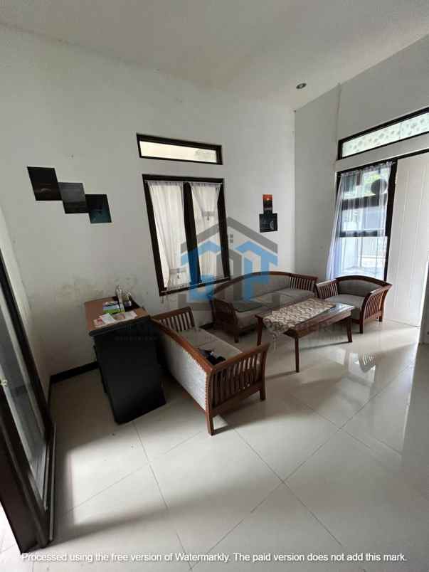 dijual rumah ciwaruga