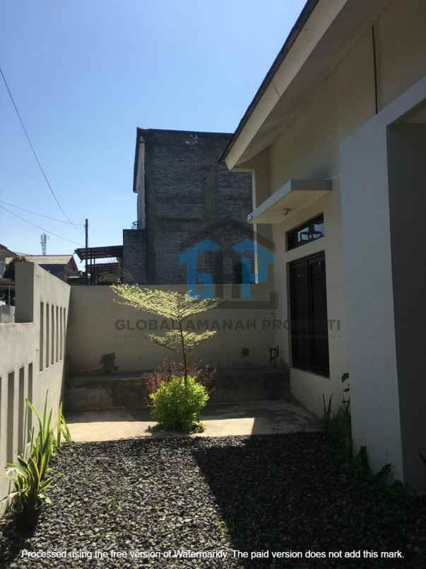 dijual rumah ciwaruga