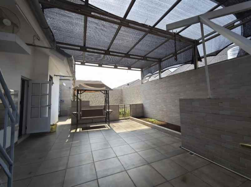 dijual rumah cluster asia tropis