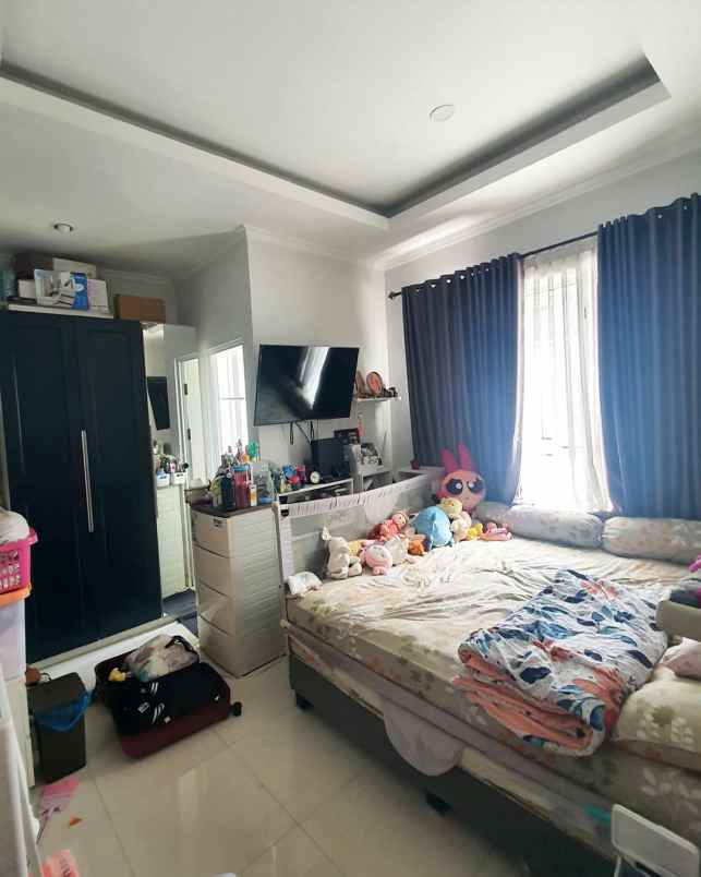 dijual rumah cluster atlanta village