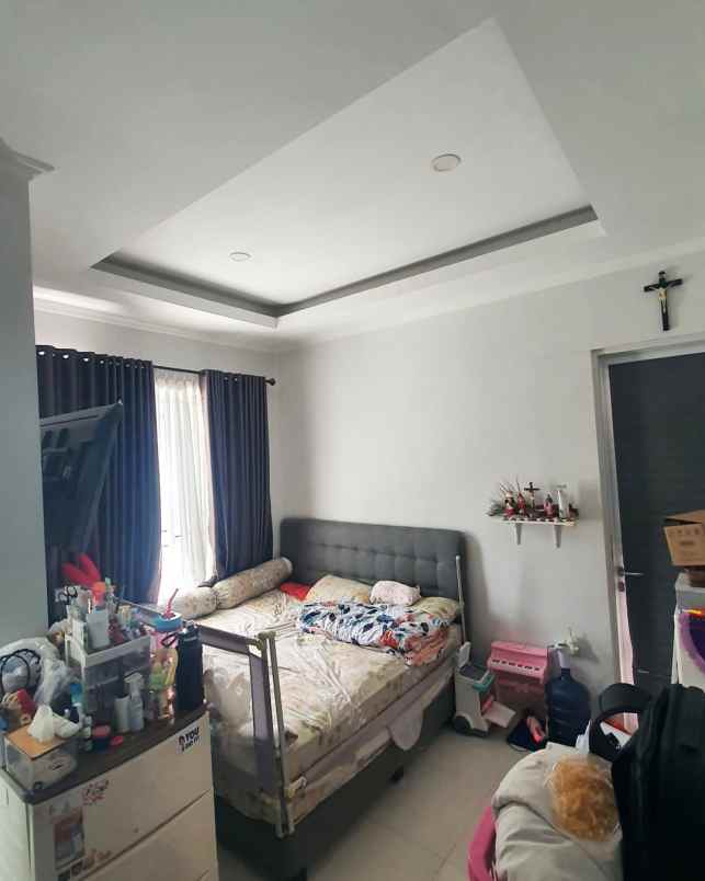 dijual rumah cluster atlanta village