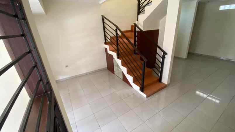 dijual rumah cluster gallery kawaluyaan