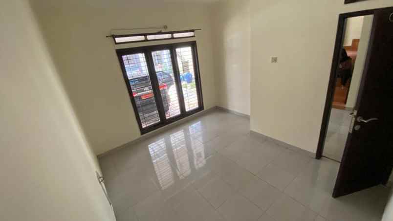 dijual rumah cluster gallery kawaluyaan