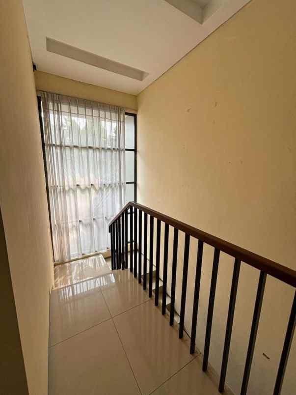 dijual rumah cluster golden park 1