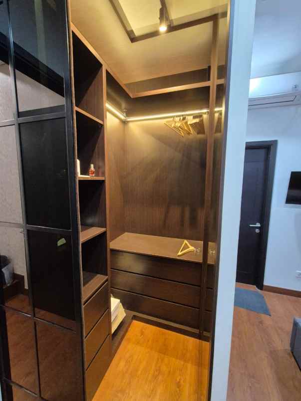 dijual rumah cluster la seine jgc