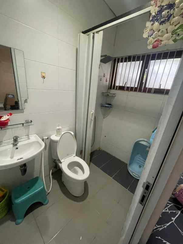 dijual rumah cluster lantana jgc