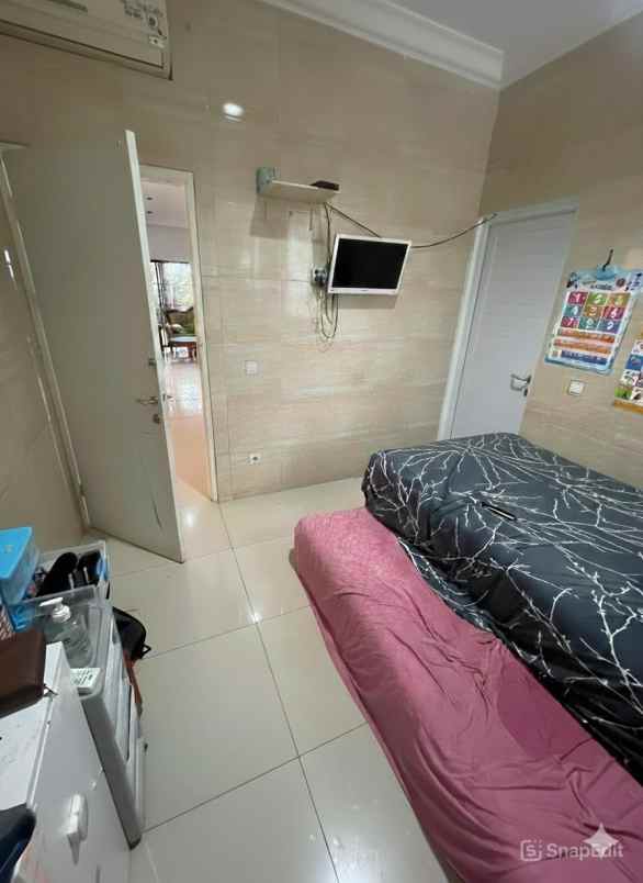 dijual rumah cluster lantana jgc