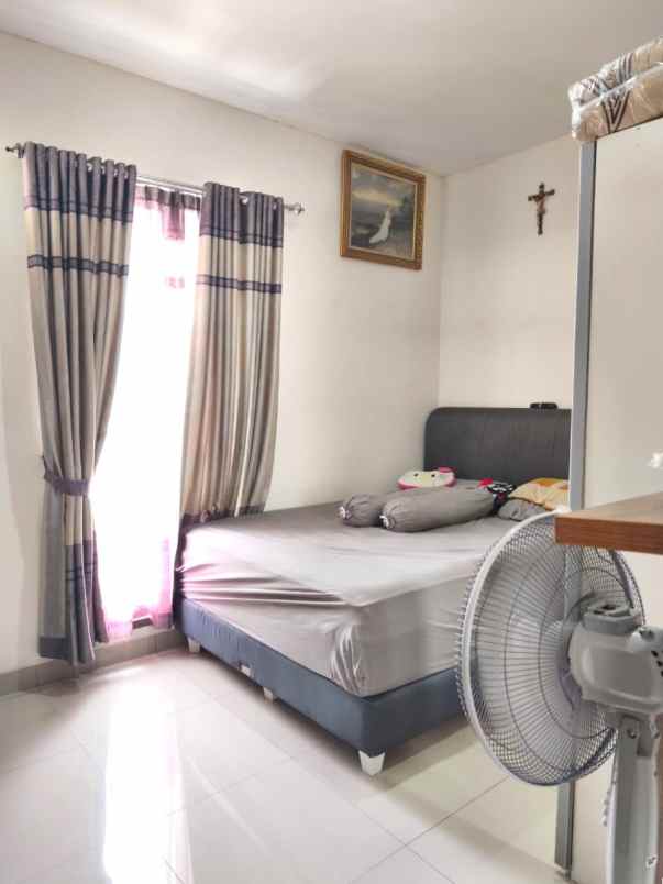 dijual rumah cluster lavesh harapan