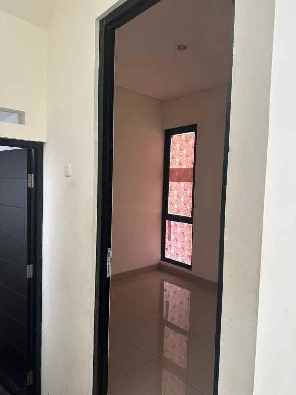 dijual rumah cluster lavesh harapan