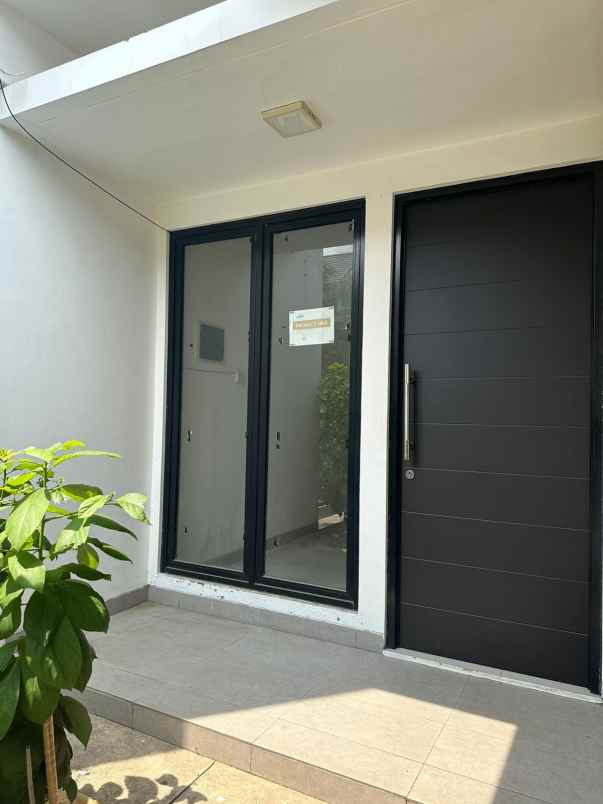 dijual rumah cluster lavesh harapan