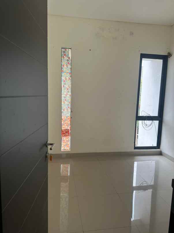 dijual rumah cluster lavesh harapan