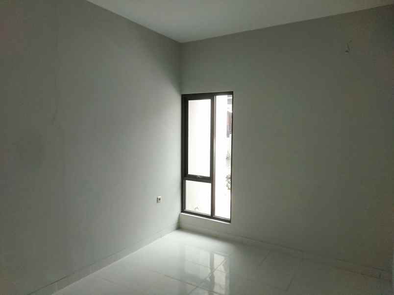 dijual rumah cluster le mirrage hill