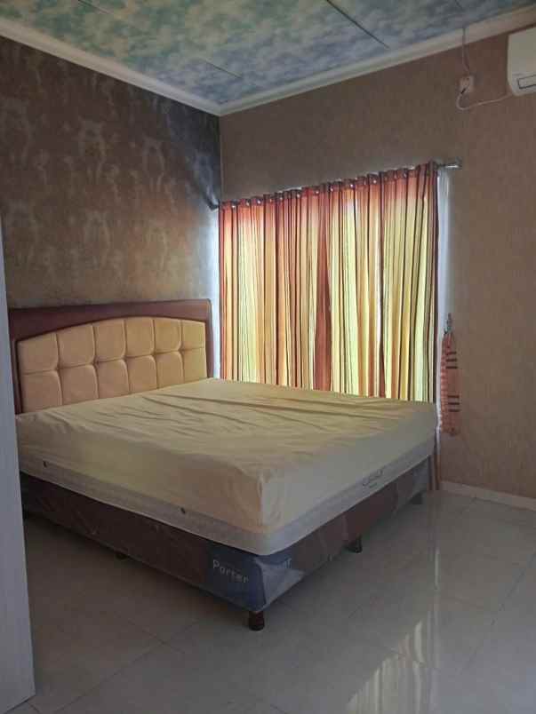 dijual rumah cluster teresta metland