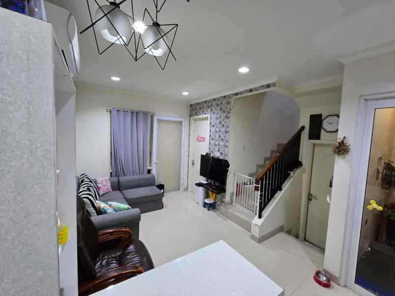 dijual rumah cluster tesla scientia