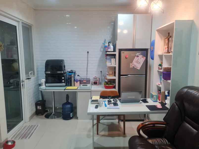 dijual rumah cluster tesla scientia