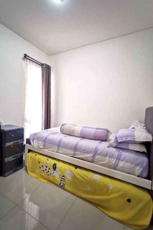 dijual rumah cluster wisteria metland