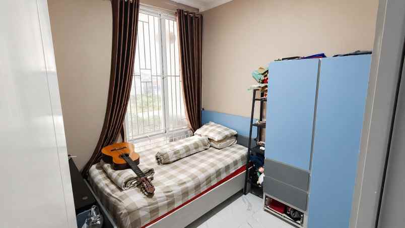 dijual rumah cluster yarra jgc jakarta