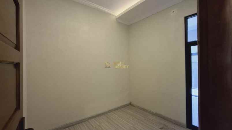 dijual rumah couple martani