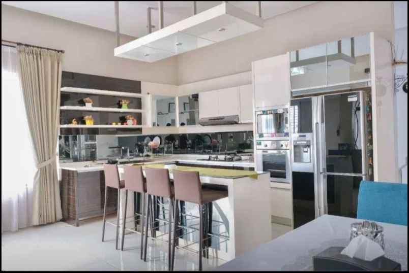 dijual rumah dago resort pakar