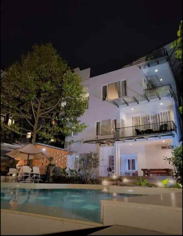 dijual rumah dago resort pakar