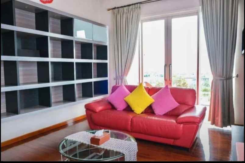 dijual rumah dago resort pakar