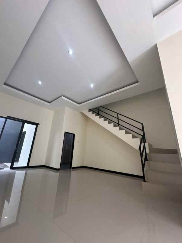 dijual rumah darmo indah timur surabaya new