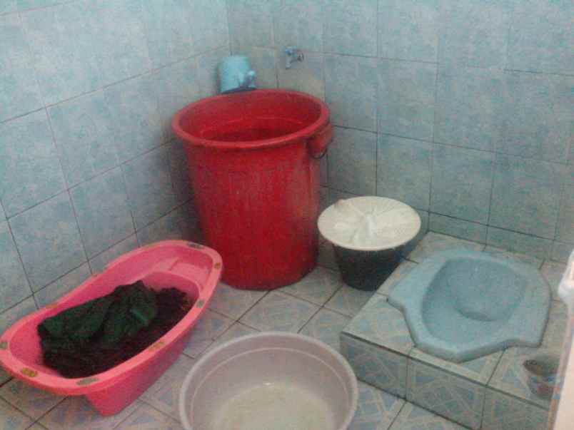 dijual rumah dengan lahan luas