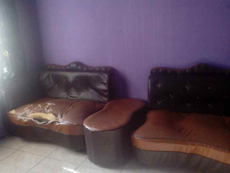 dijual rumah dengan lahan luas