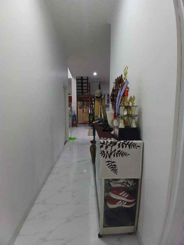 dijual rumah depok pancoran mas depok