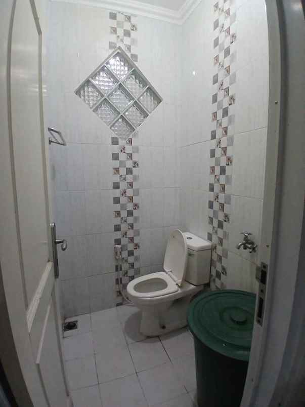 dijual rumah depok pancoran mas depok