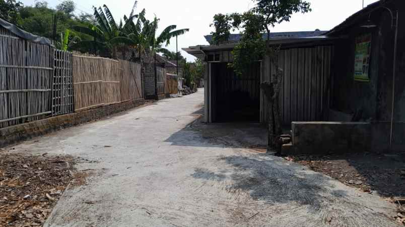 dijual rumah di merdan tambak karang dowo klaten