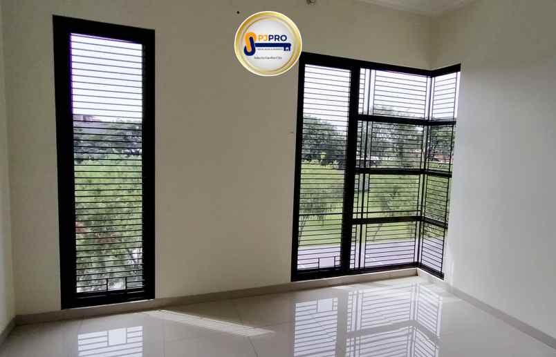 dijual rumah di perumahan cluster arana