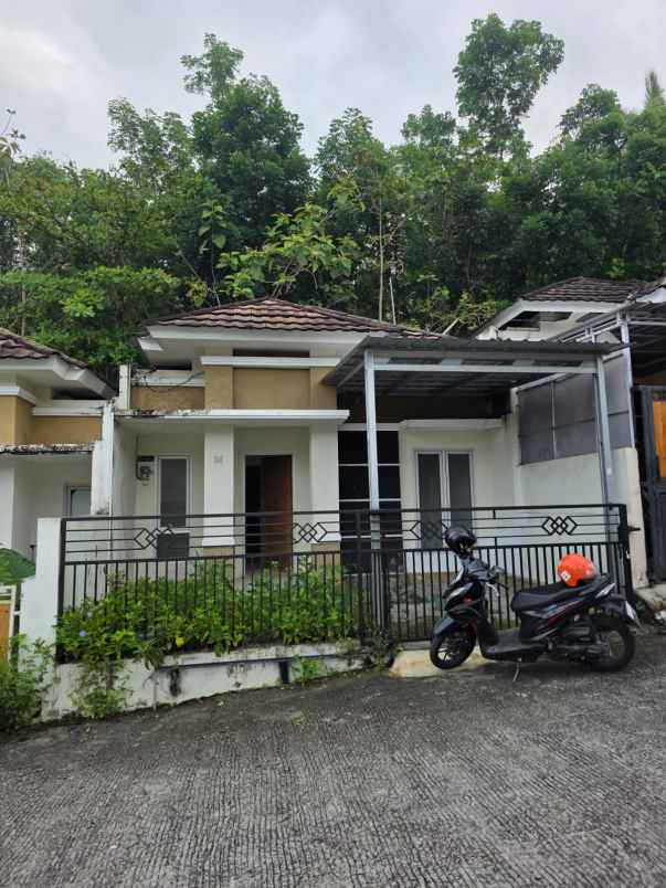 dijual rumah dijual rumah di perumahan