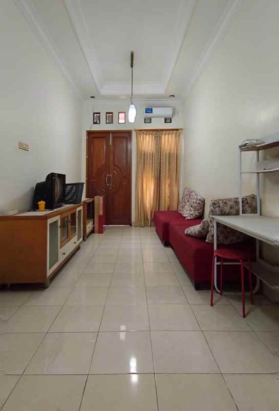 dijual rumah duren sawit