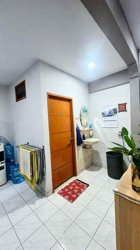 dijual rumah duren sawit