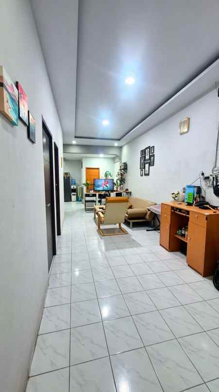 dijual rumah duren sawit