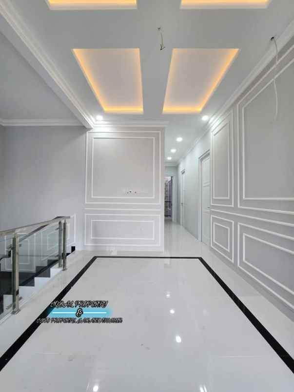 dijual rumah duren sawit
