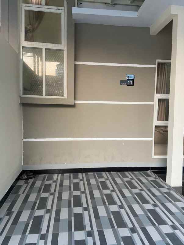 dijual rumah full perabot lokasi tasikmadu kota malang