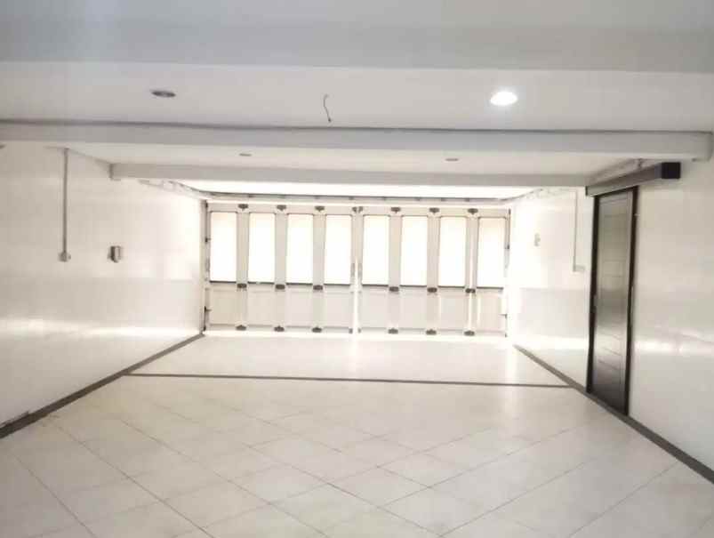 dijual rumah gading nirwana kelapa gading