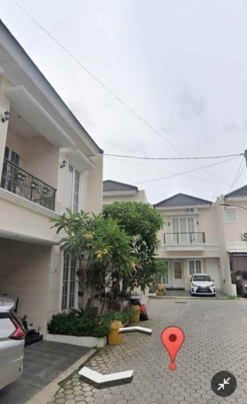 dijual rumah gandul