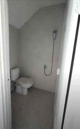 dijual rumah grand alana regency